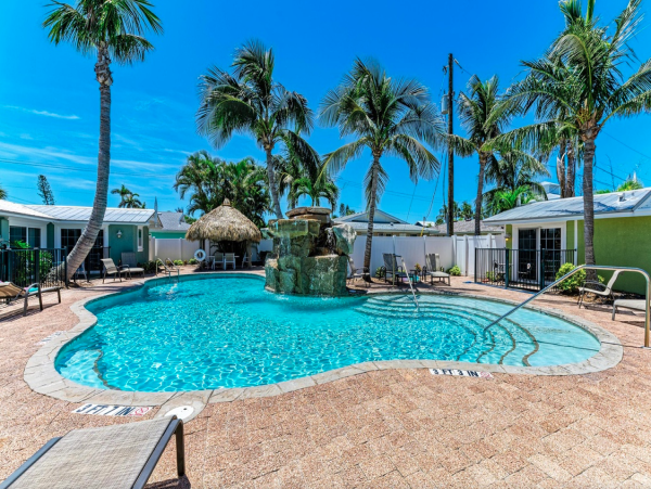 Holmes Beach Vacation Rental- Pool Villa Near Beach One Block Beach